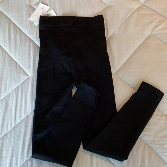 BLANQI Black Maternity Leggings - Picture 8 of 8